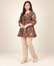 Flower Green top