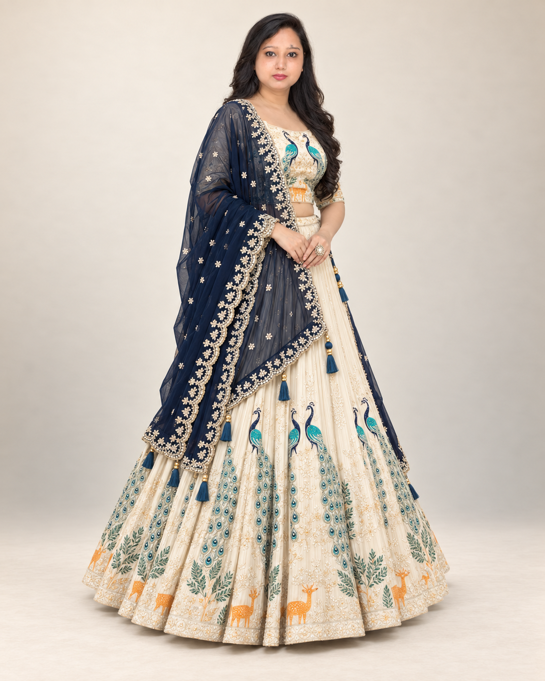 White lahnga