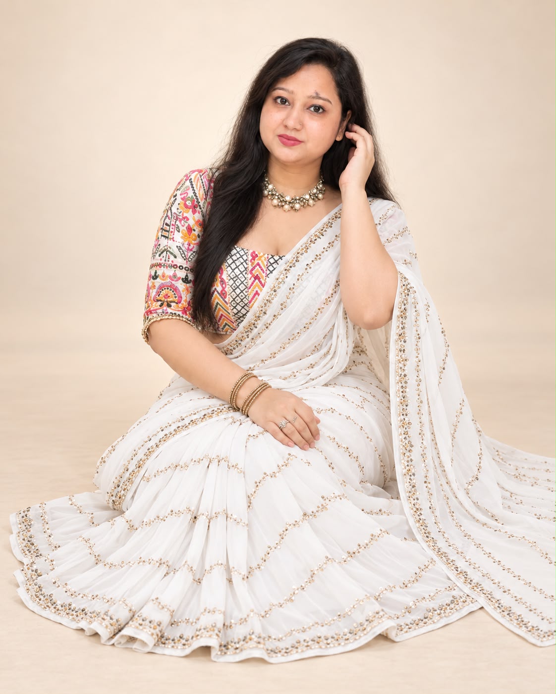 White saree